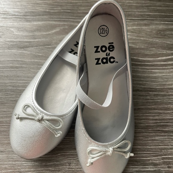 Ballerina Flats - Picture 2 of 4